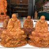 Tượng Đạt Ma ngồi thiền gốc mai gỗ hương TĐM04