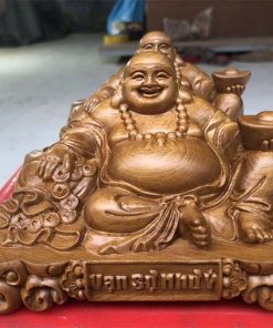 Tượng Phật Di Lặc Vạn sự Như ý gỗ bách xanh để ô tô TPDL05