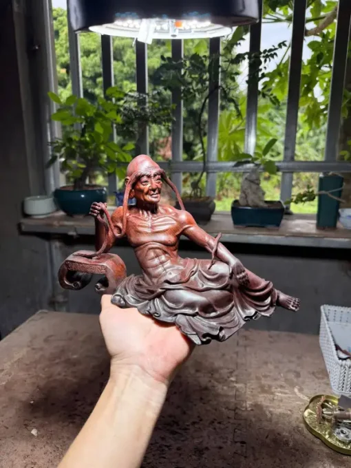 Tượng La Hán Trường Mi Gỗ Trắc Già Dáng Nằm TLH04
