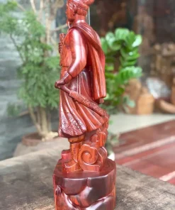 Tượng Hưng Đạo Vương Gỗ Trắc Đỏ Đen TTQT02