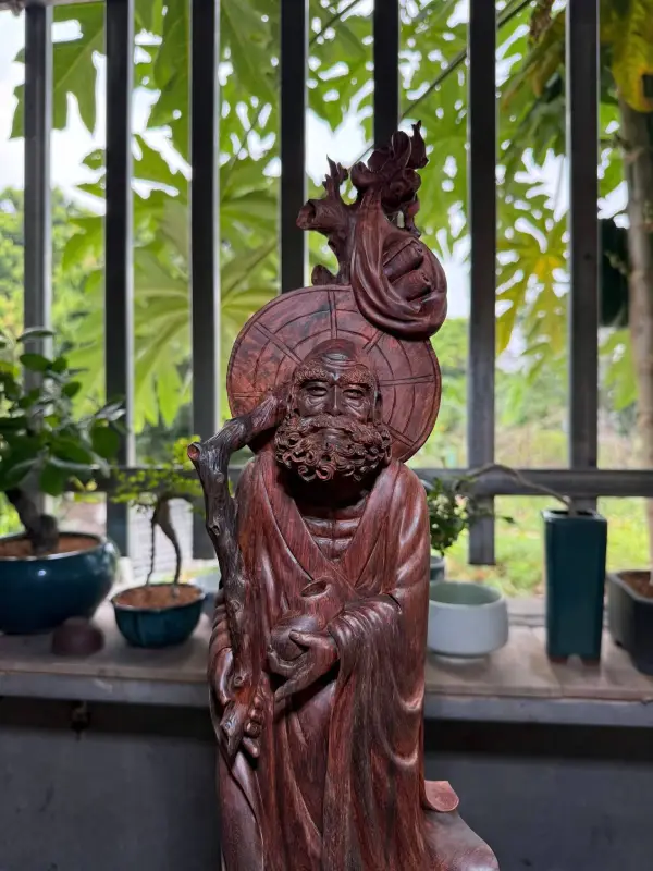 Tượng Đạt Ma Sư Tổ Khất Thực Gỗ Trắc Già TĐM09 Tượng Đạt Ma Sư Tổ Khất Thực Gỗ Trắc Già TĐM09