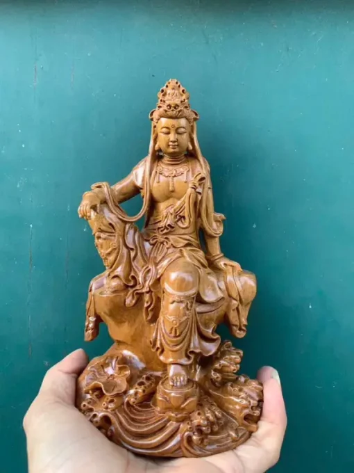 Tượng Quan Âm Tự Tại Bằng Gỗ Bách Xanh Sắc Nét TQA06