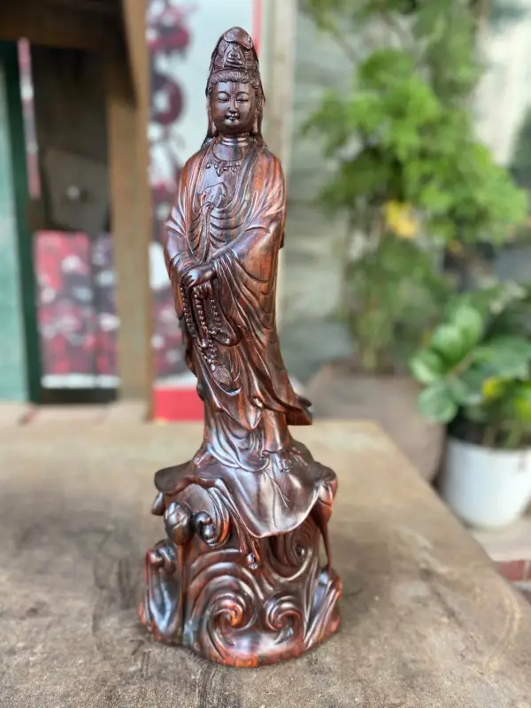 Tượng Gỗ Quan Âm Bồ Tát Gỗ Trắc TQA05 9 Tượng Gỗ Quan Âm Bồ Tát Gỗ Trắc TQA05